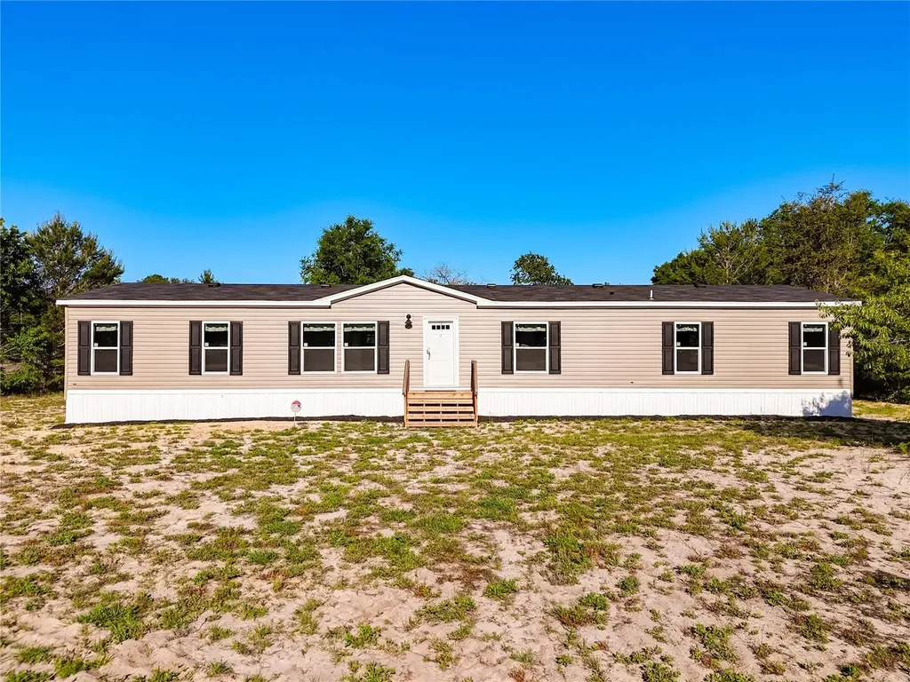 101 Orange Tree Street Pomona Park FL 32181