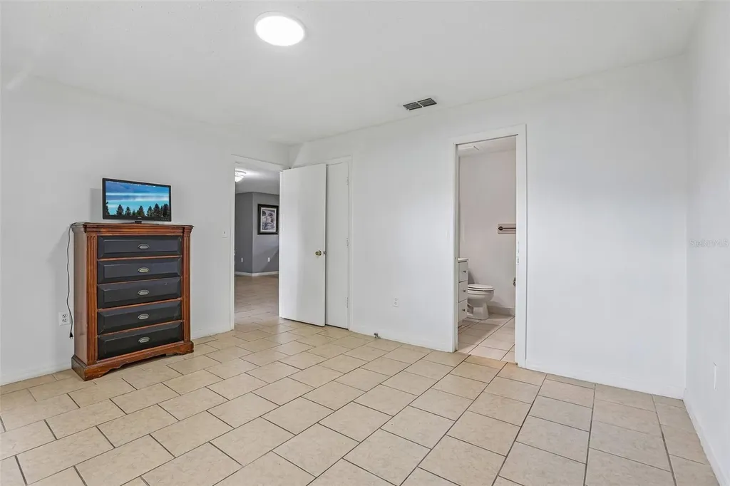 1526 Tangelo Circle Kissimmee FL 34746