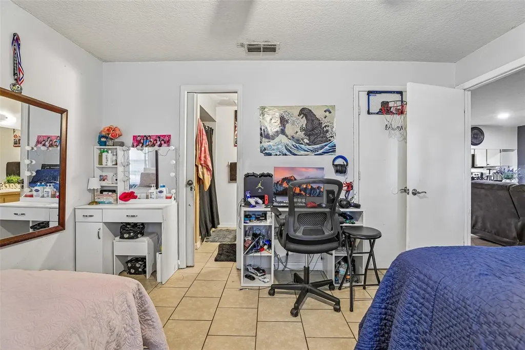1526 Tangelo Circle Kissimmee FL 34746