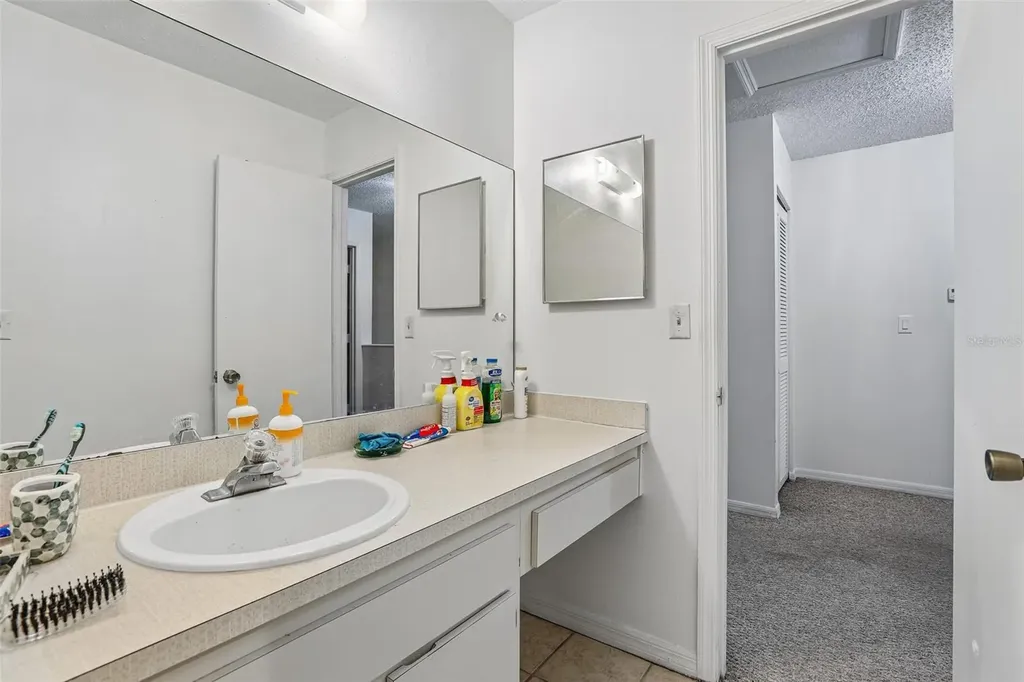1526 Tangelo Circle Kissimmee FL 34746