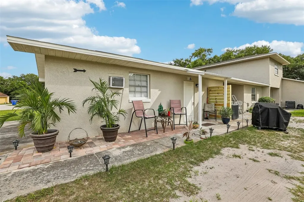 1526 Tangelo Circle Kissimmee FL 34746