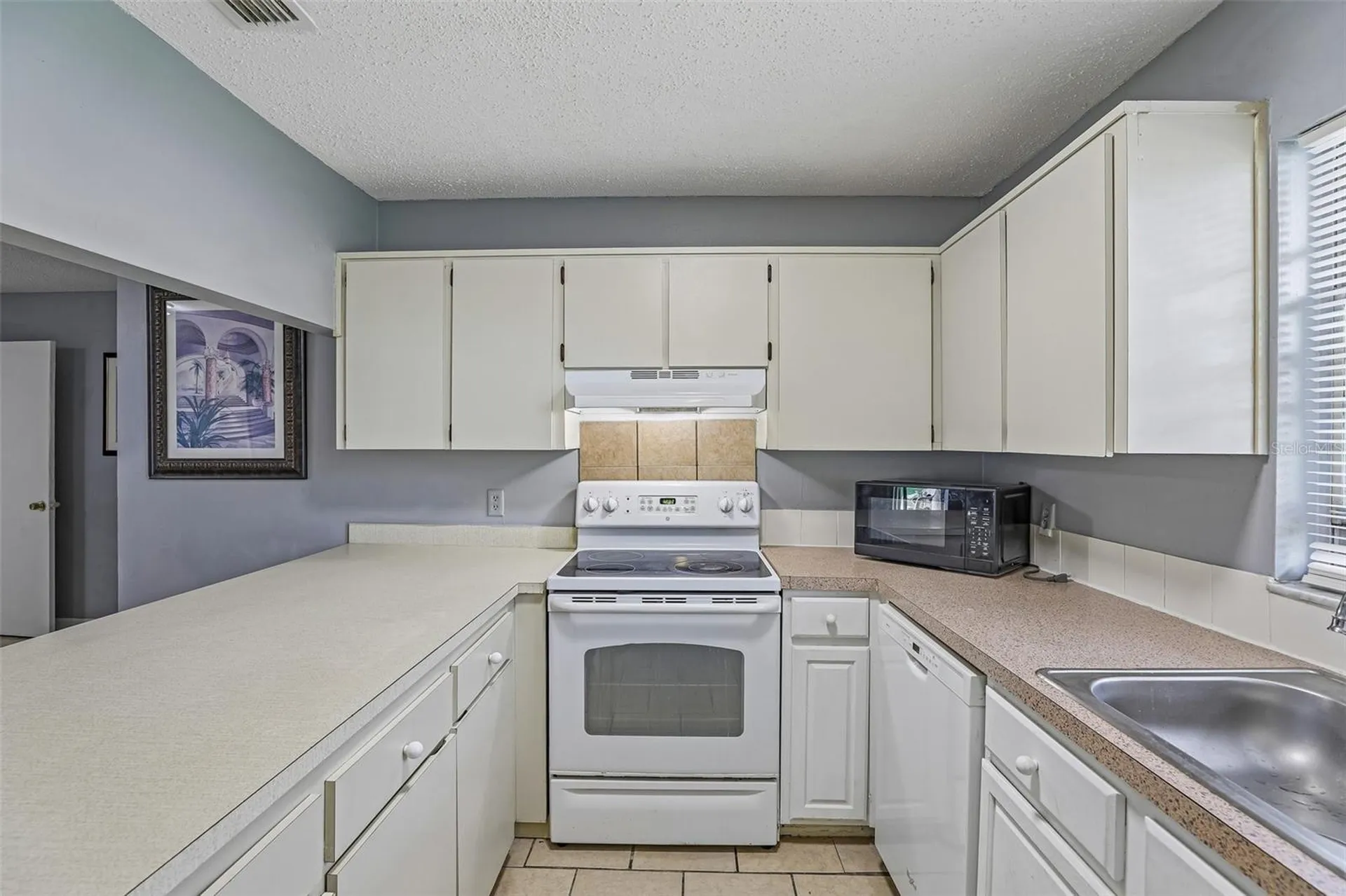 1526 Tangelo Circle Kissimmee FL 34746