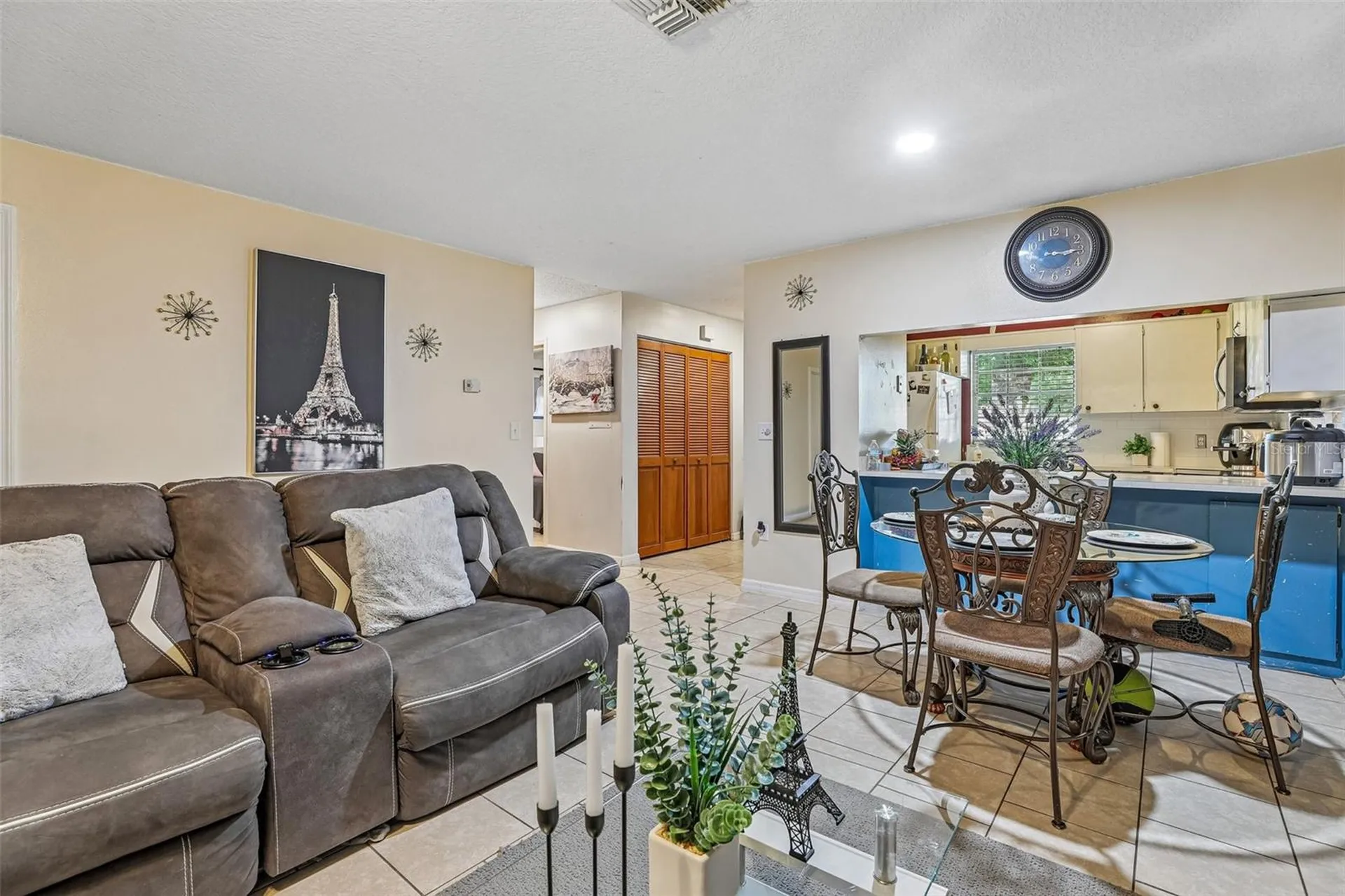 1526 Tangelo Circle Kissimmee FL 34746