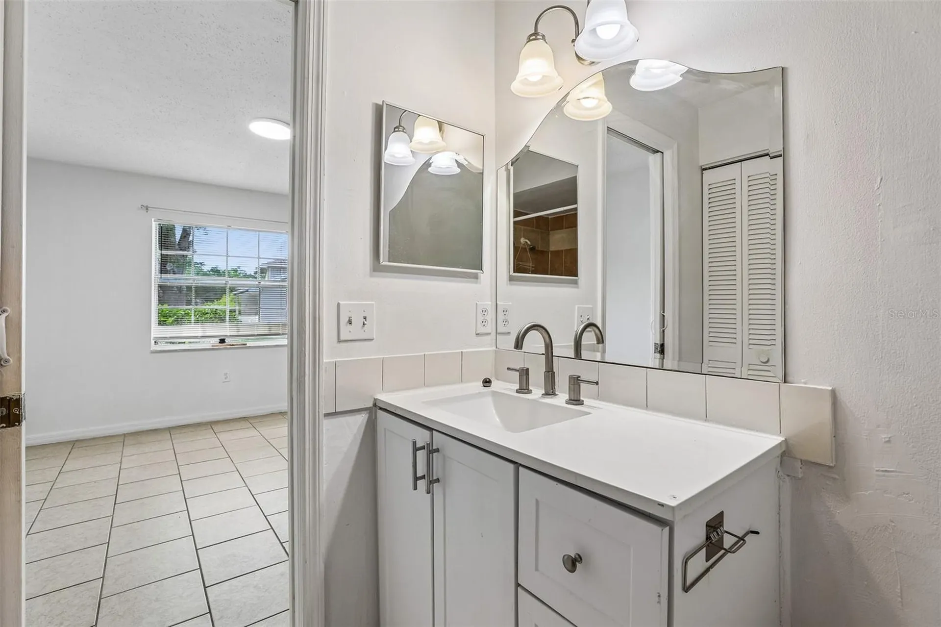 1526 Tangelo Circle Kissimmee FL 34746