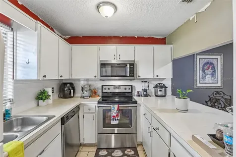 1526 Tangelo Circle Kissimmee FL 34746
