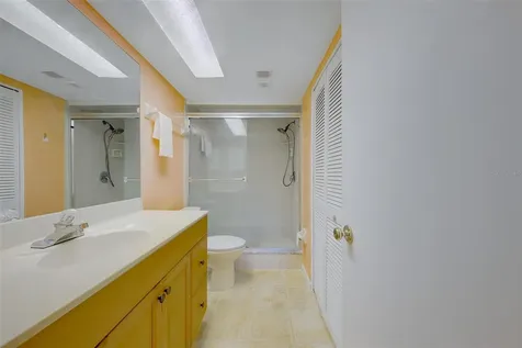 9881 113th Street Seminole FL 33772