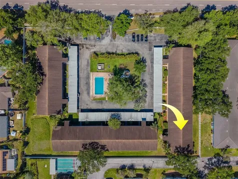 9881 113th Street Seminole FL 33772