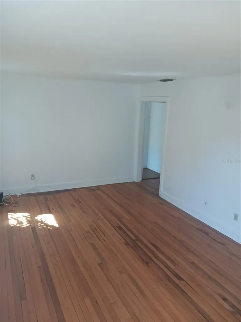 3720 4th Avenue N St Petersburg FL 33713