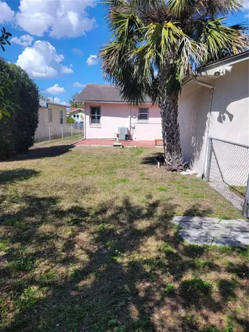 3720 4th Avenue N St Petersburg FL 33713