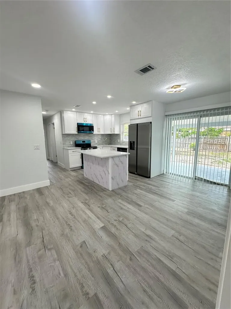 6405 S Manhattan Avenue Tampa FL 33616