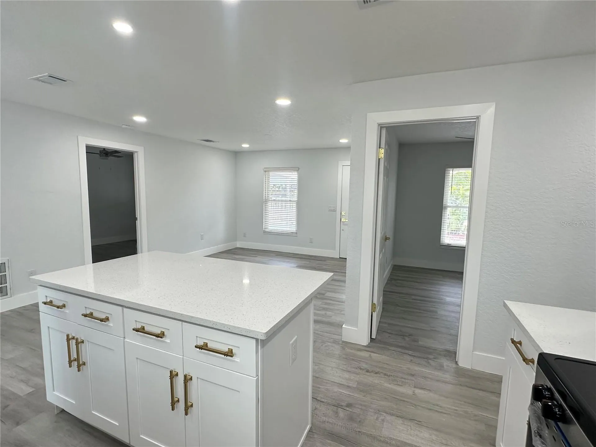 6405 S Manhattan Avenue Tampa FL 33616
