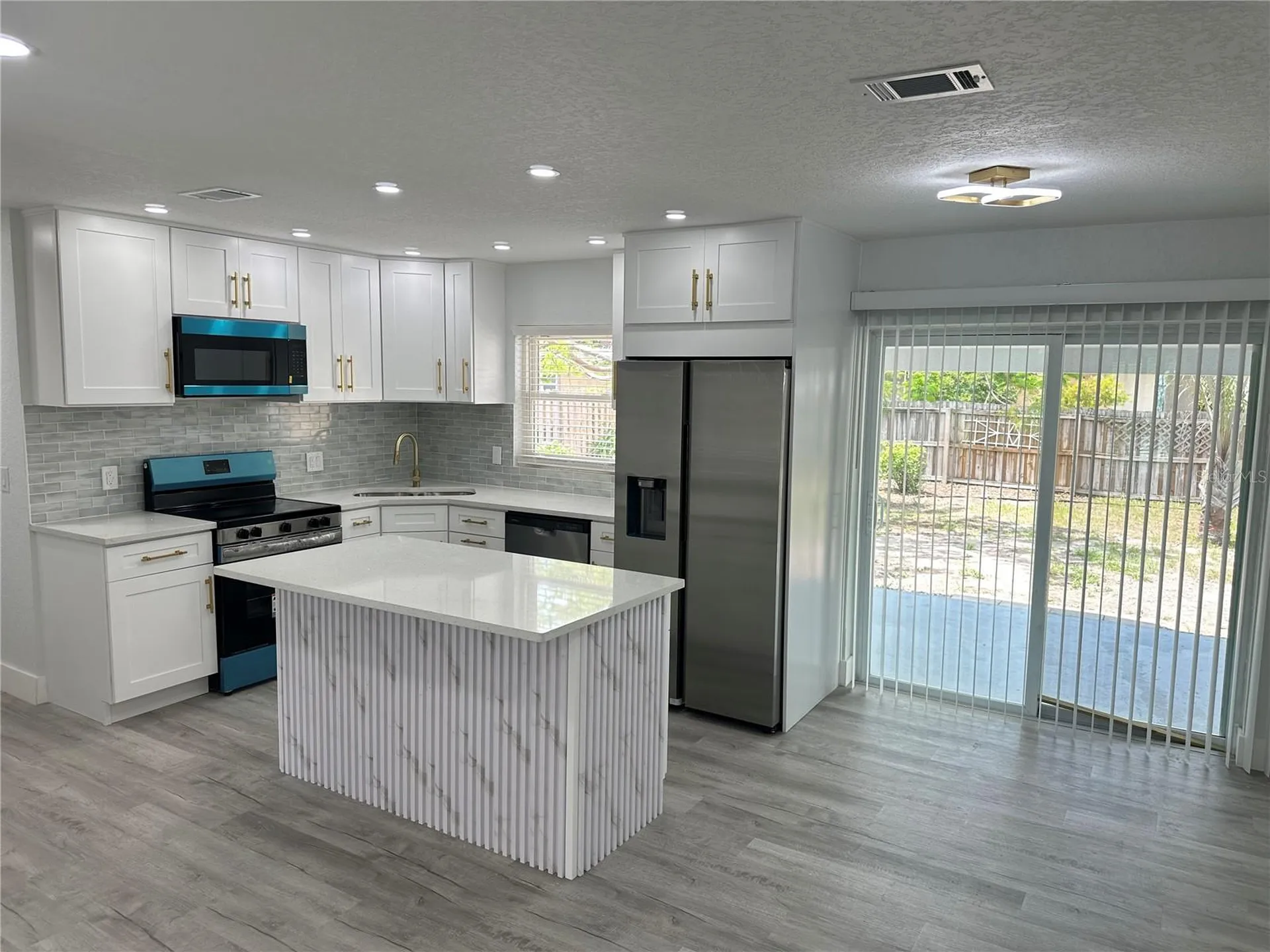 6405 S Manhattan Avenue Tampa FL 33616