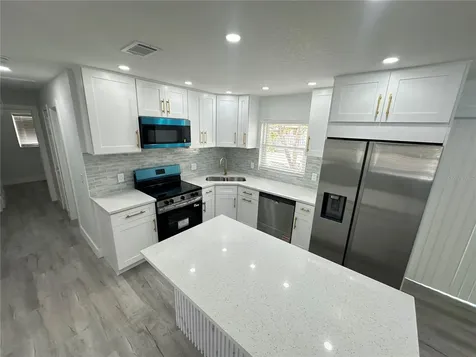 6405 S Manhattan Avenue Tampa FL 33616