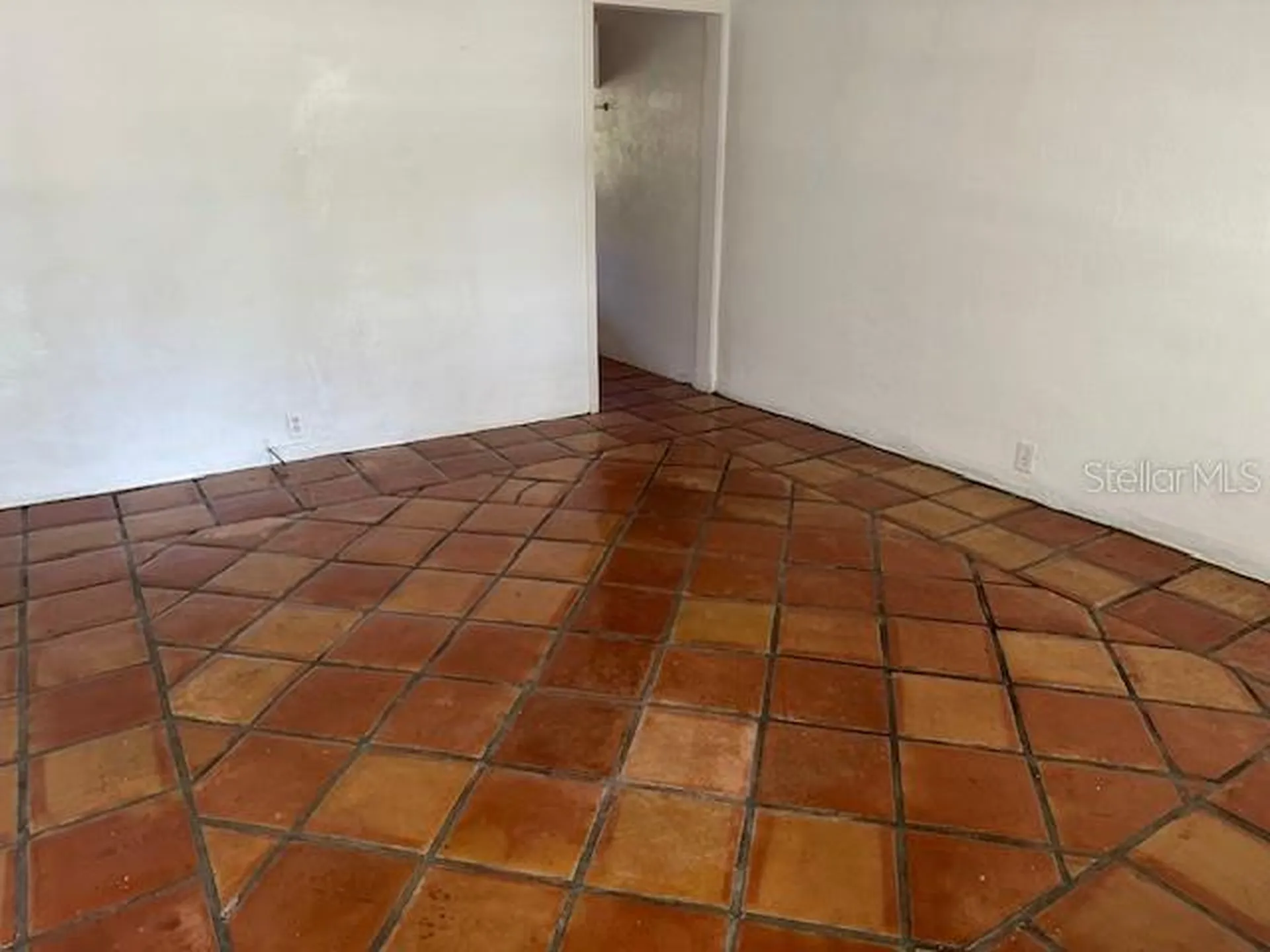 2120 E Washington Street Orlando FL 32803