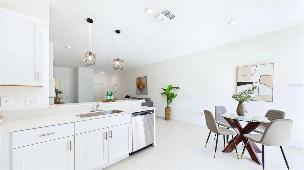 212 27th Street SE Ruskin FL 33570