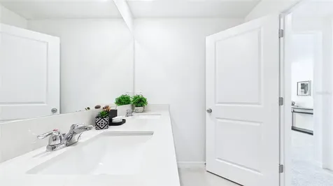212 27th Street SE Ruskin FL 33570