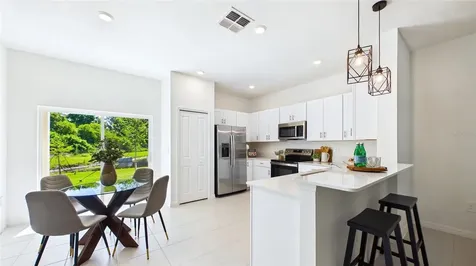 212 27th Street SE Ruskin FL 33570