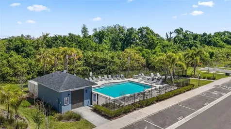 212 27th Street SE Ruskin FL 33570