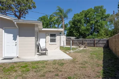 6401 26th Way N St Petersburg FL 33702