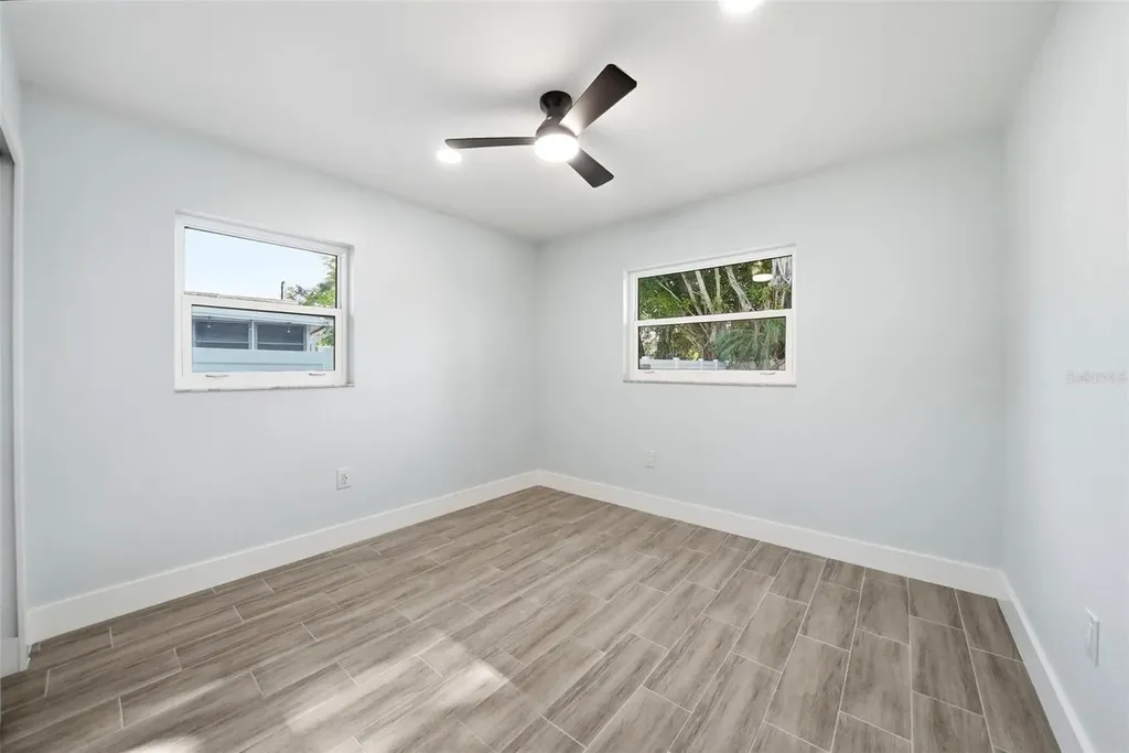 5611 Venetian Boulevard NE St Petersburg FL 33703