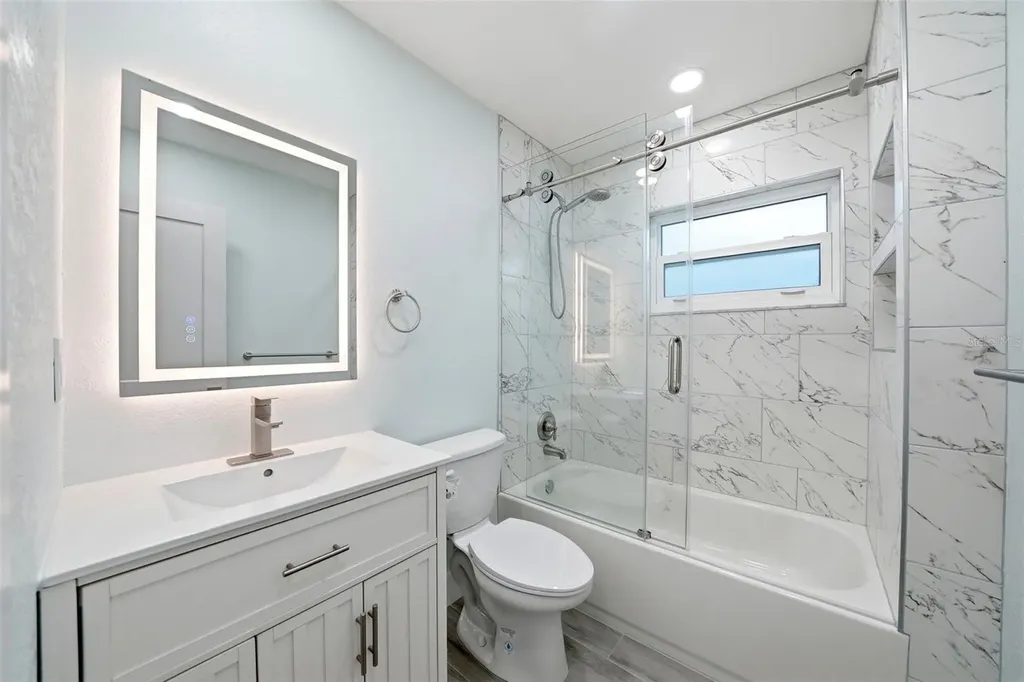 5611 Venetian Boulevard NE St Petersburg FL 33703