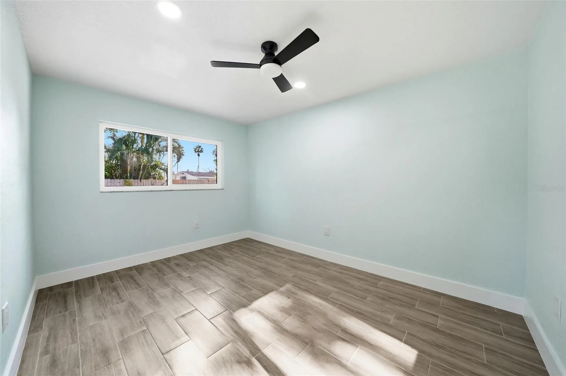 5611 Venetian Boulevard NE St Petersburg FL 33703