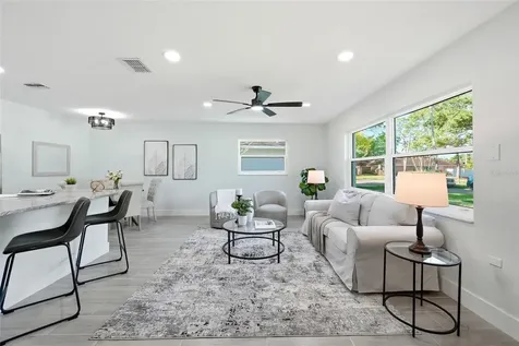 5611 Venetian Boulevard NE St Petersburg FL 33703