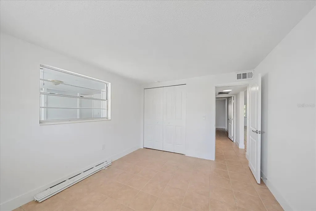 597 Spanish Drive N Longboat Key FL 34228