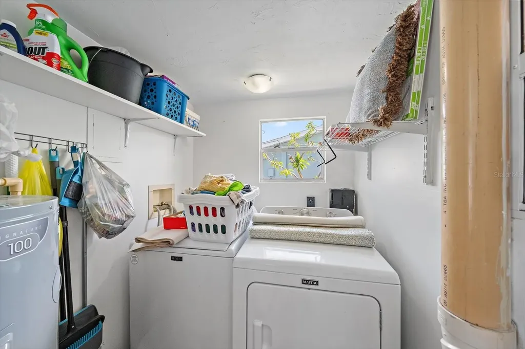 597 Spanish Drive N Longboat Key FL 34228