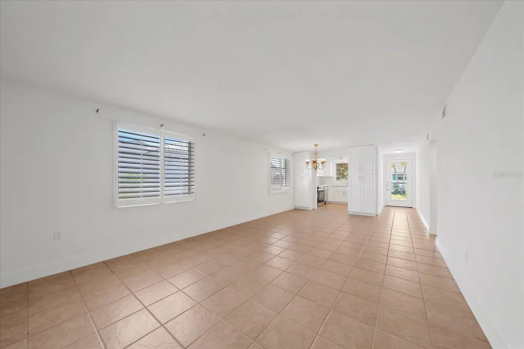 597 Spanish Drive N Longboat Key FL 34228