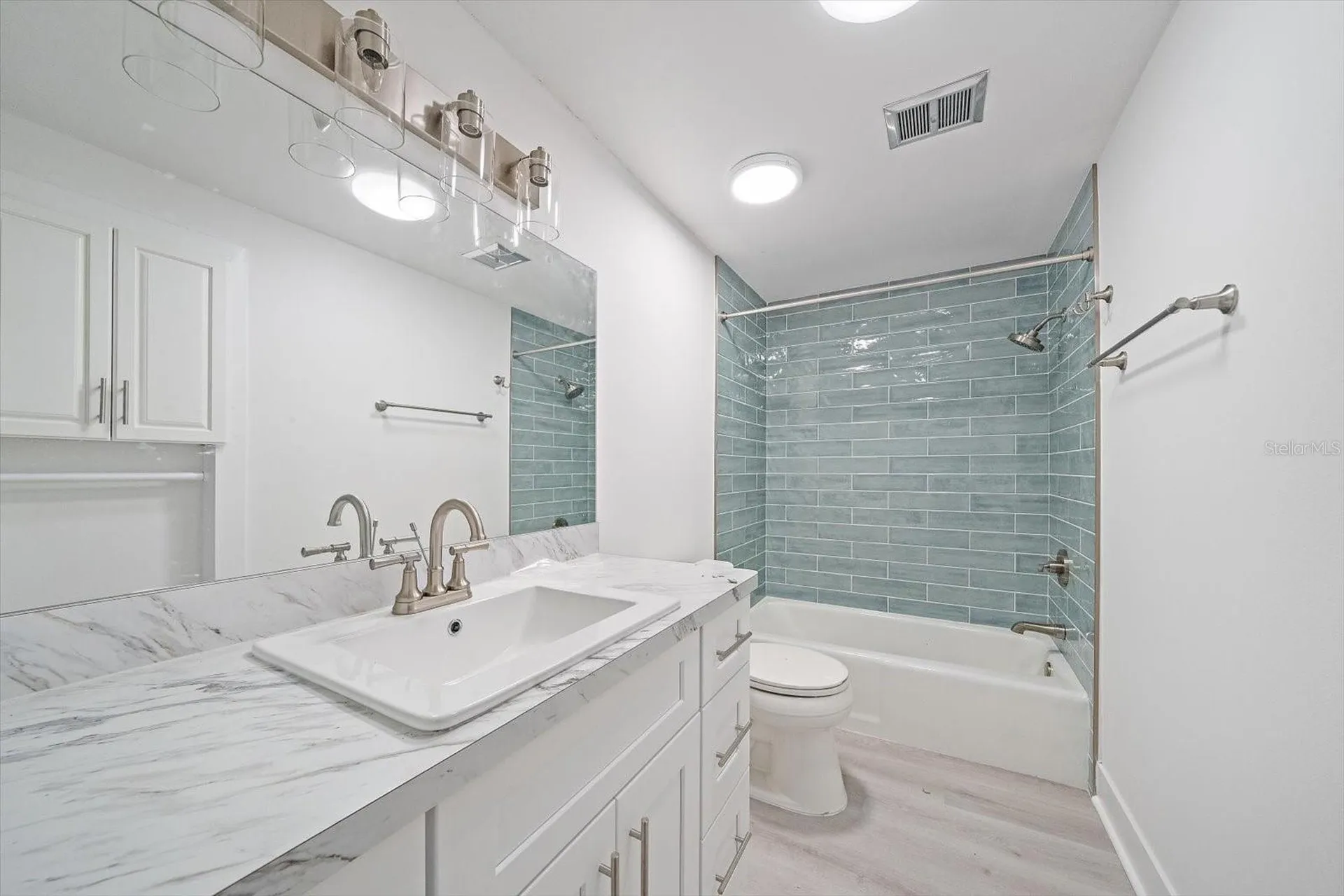 597 Spanish Drive N Longboat Key FL 34228