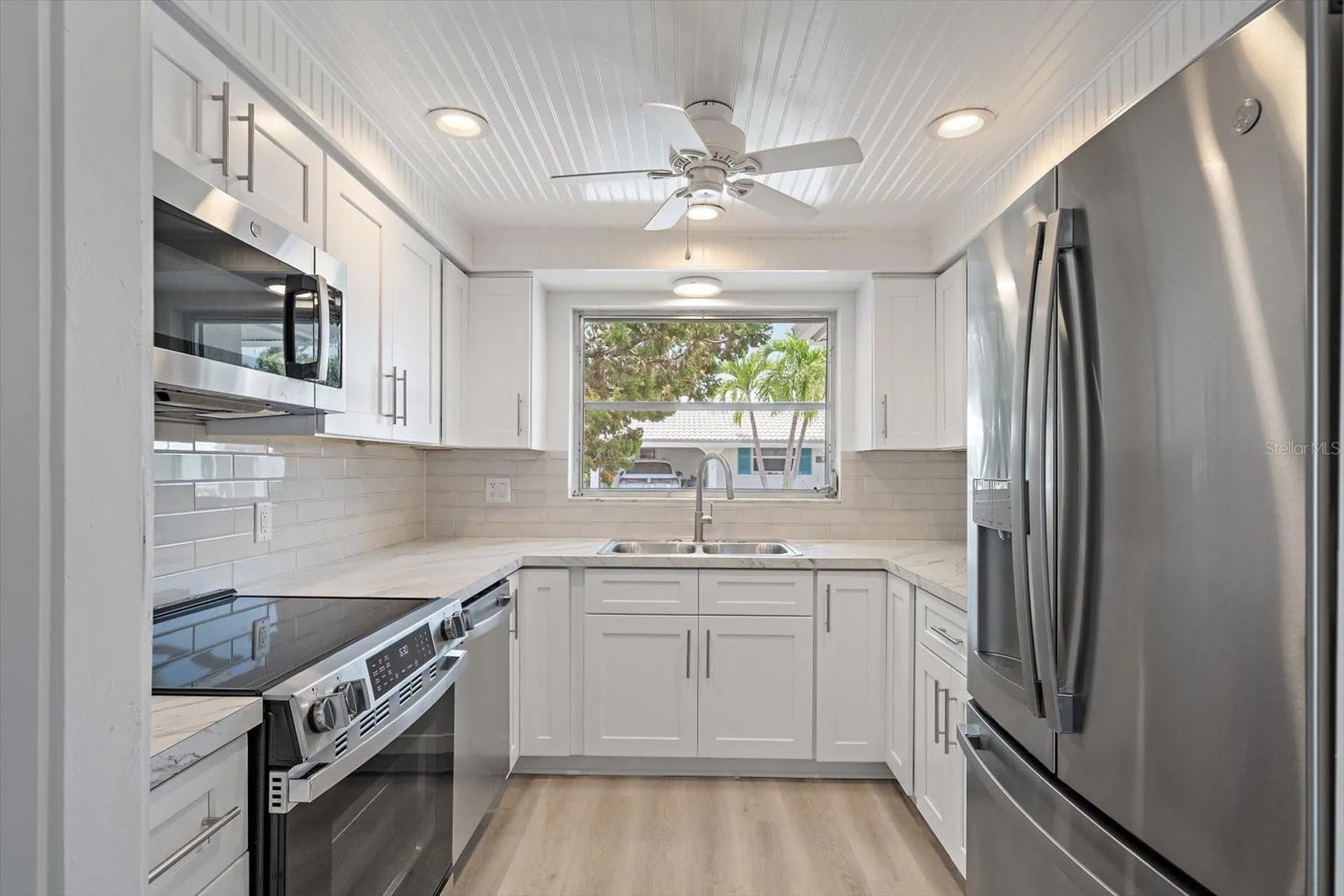 597 Spanish Drive N Longboat Key FL 34228