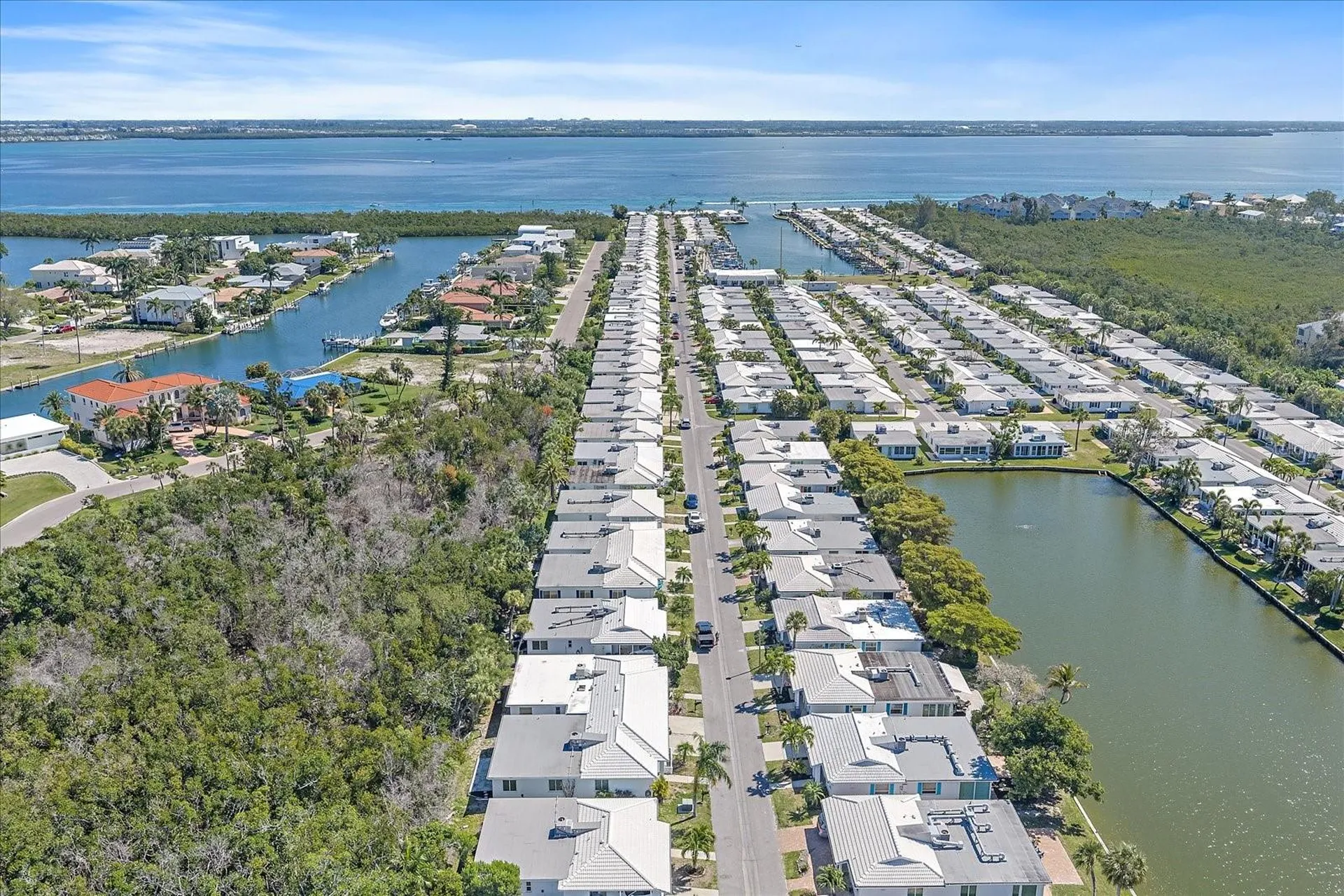 597 Spanish Drive N Longboat Key FL 34228