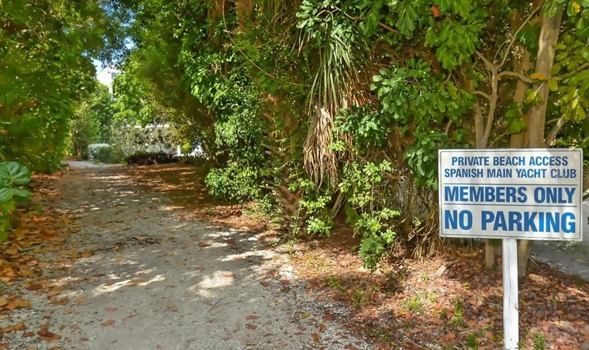 597 Spanish Drive N Longboat Key FL 34228