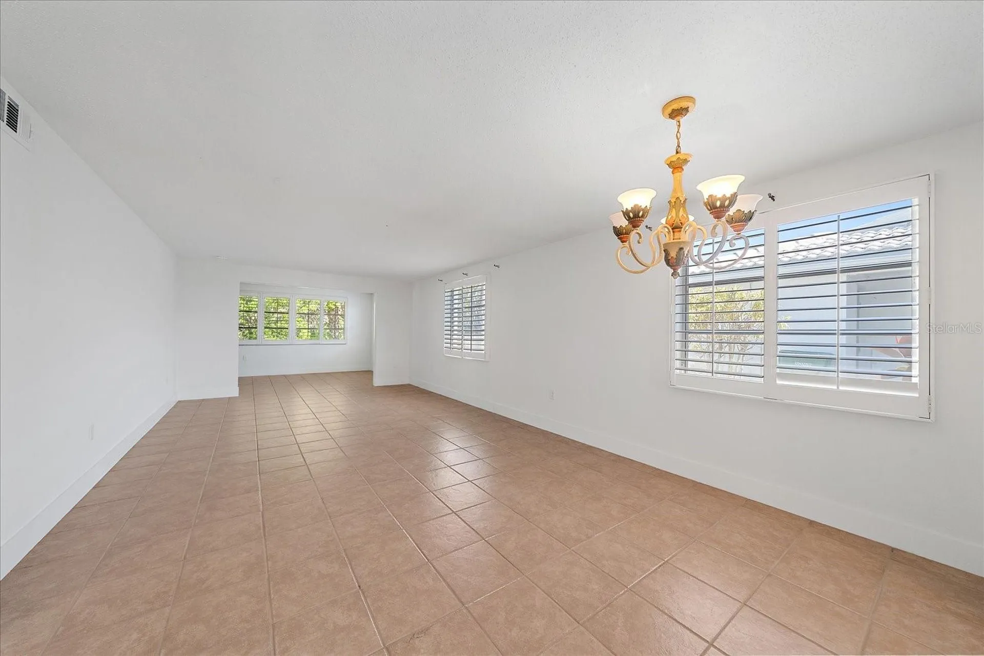 597 Spanish Drive N Longboat Key FL 34228