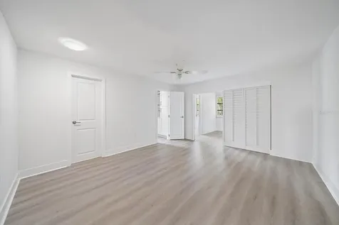 597 Spanish Drive N Longboat Key FL 34228