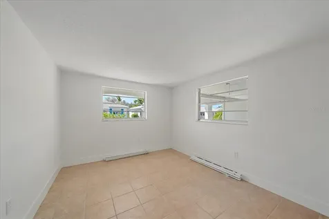 597 Spanish Drive N Longboat Key FL 34228