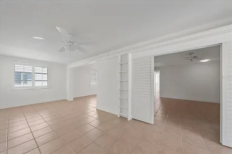 597 Spanish Drive N Longboat Key FL 34228