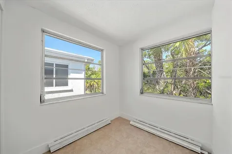 597 Spanish Drive N Longboat Key FL 34228