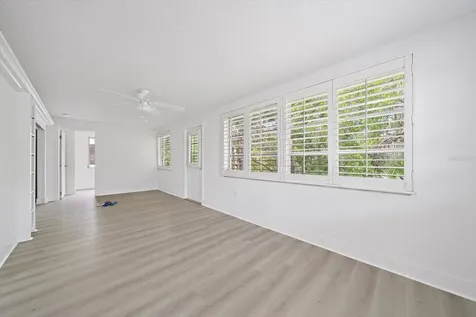 597 Spanish Drive N Longboat Key FL 34228