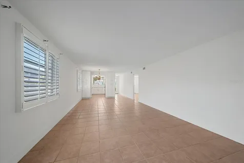 597 Spanish Drive N Longboat Key FL 34228