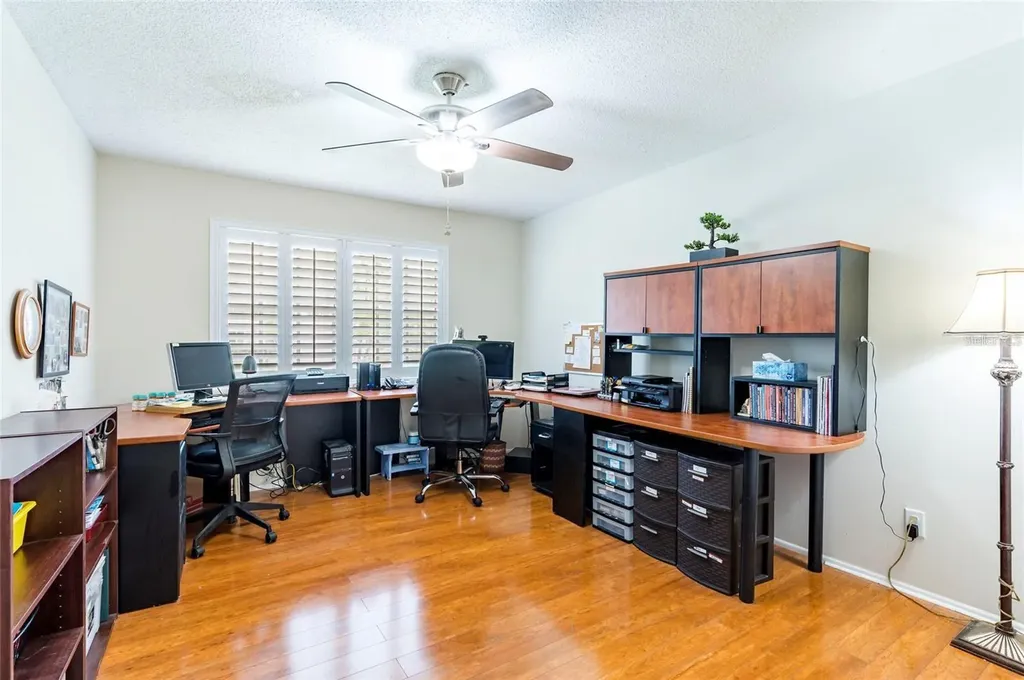 2238 Lark Circle W Palm Harbor FL 34684