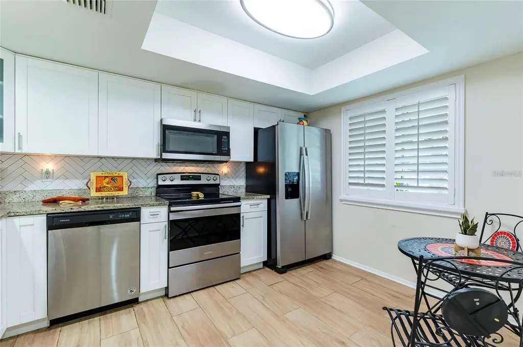 2238 Lark Circle W Palm Harbor FL 34684