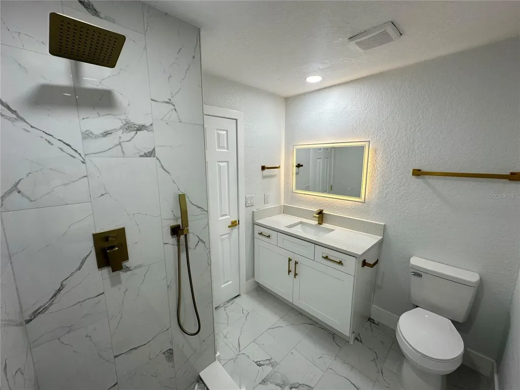 804 S Parsons Avenue Seffner FL 33584