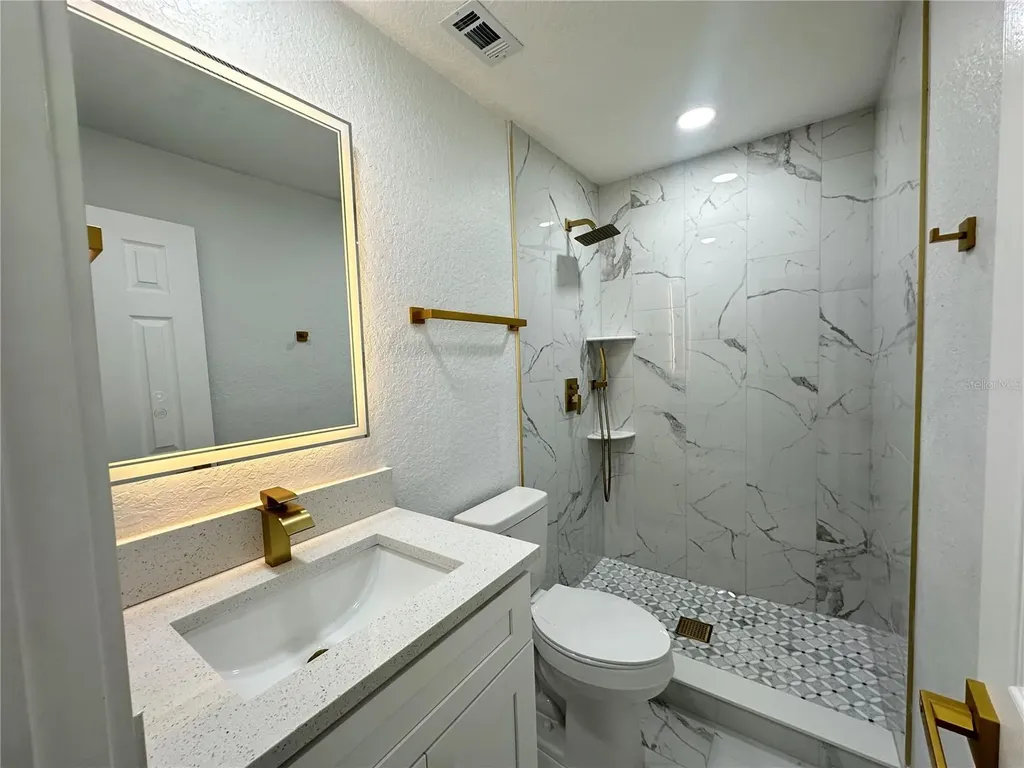 804 S Parsons Avenue Seffner FL 33584
