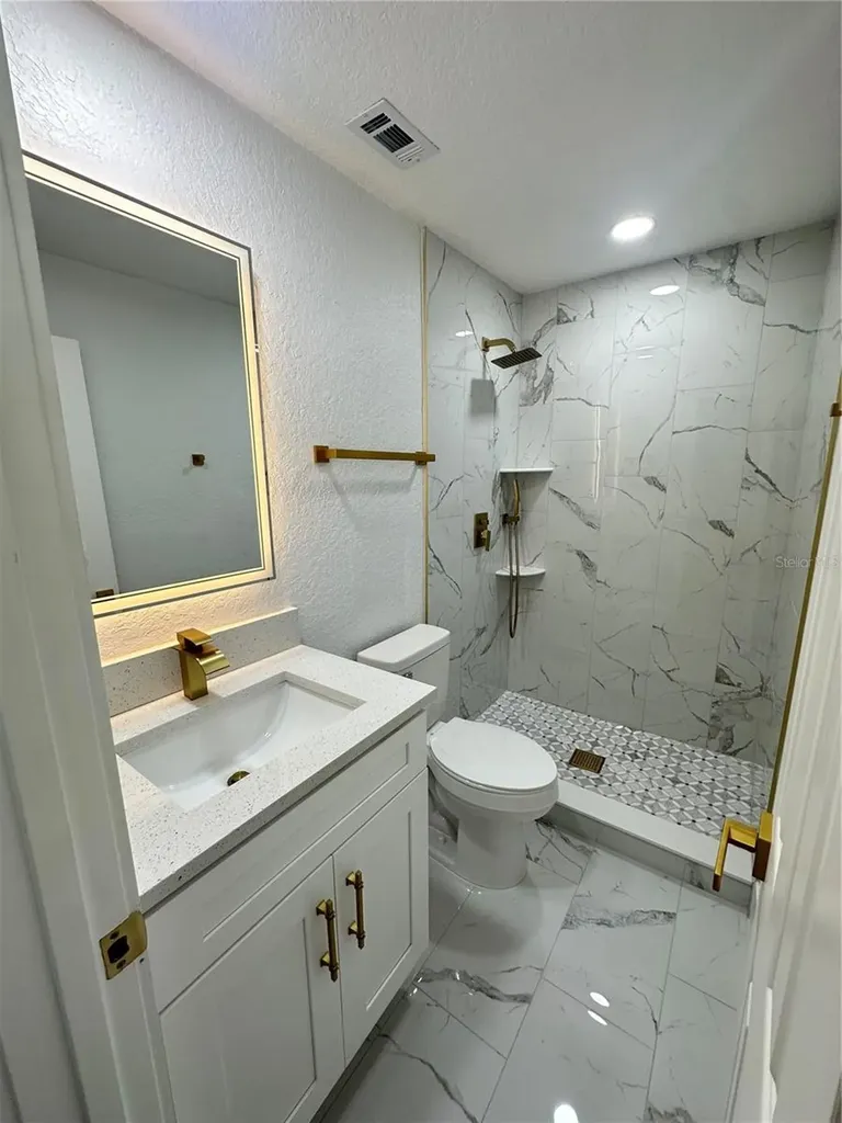 804 S Parsons Avenue Seffner FL 33584