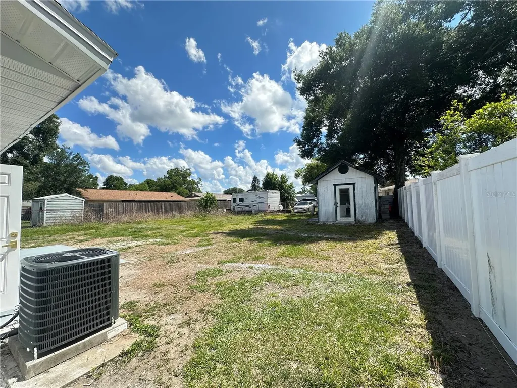 804 S Parsons Avenue Seffner FL 33584