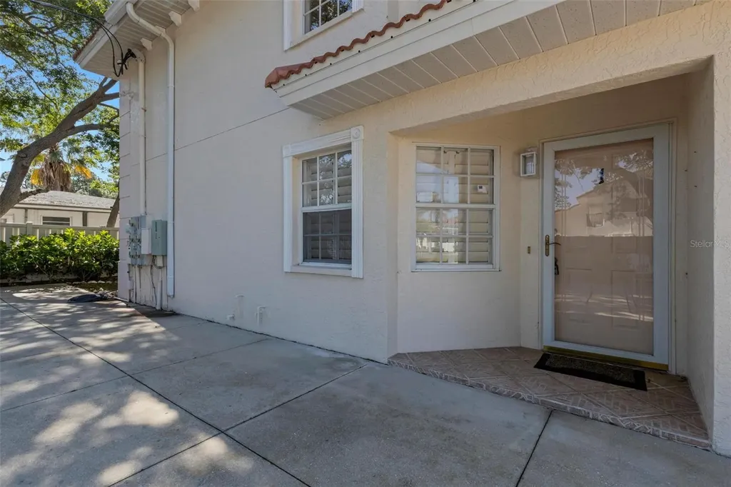 528 W Venice Avenue Venice FL 34285