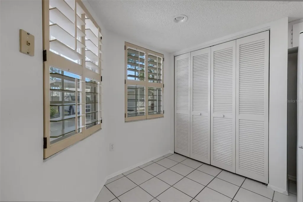 528 W Venice Avenue Venice FL 34285