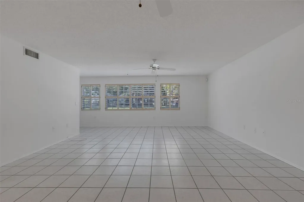 528 W Venice Avenue Venice FL 34285